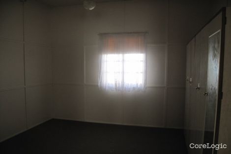 Property photo of 34 Walton Street Southport QLD 4215