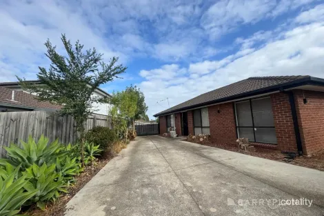 Property photo of 14 Niagara Way Werribee VIC 3030