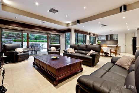 Property photo of 14 Wombat Drive Eltham VIC 3095