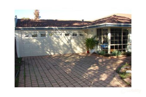 73a Hobbs Ave, Como, WA 6152