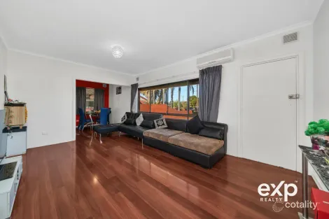 Property photo of 11 Miller Crescent Parafield Gardens SA 5107