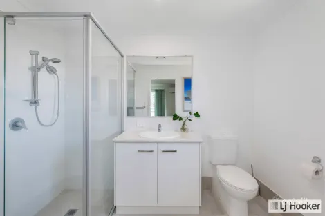 Property photo of 11 Emperor Drive Elliott Heads QLD 4670