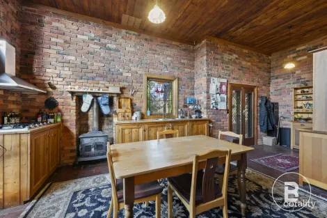 Property photo of 13 Innes Lane Buninyong VIC 3357
