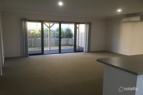 Property photo of 41 Nigella Circuit Hamlyn Terrace NSW 2259