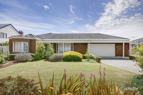 19 Glastonbury Dr, Highton, VIC 3216