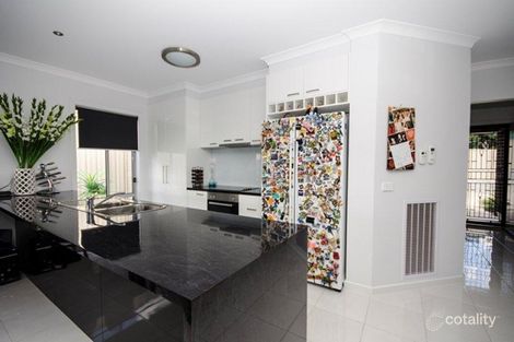 Property photo of 2 Warwick Road Wodonga VIC 3690