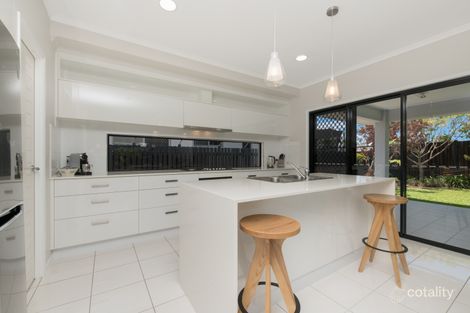 Property photo of 73 Iona Avenue Burdell QLD 4818