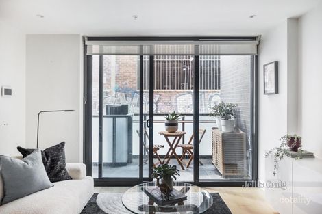Property photo of 8 Mansard Lane Collingwood VIC 3066