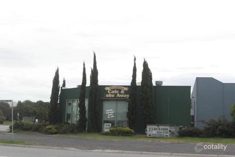 Property photo of 84 Woodlands Drive Braeside VIC 3195