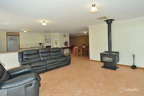 Property photo of 7 Bancroft Close Greenfields WA 6210