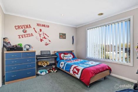 Property photo of 23 Barrington Terrace Point Cook VIC 3030