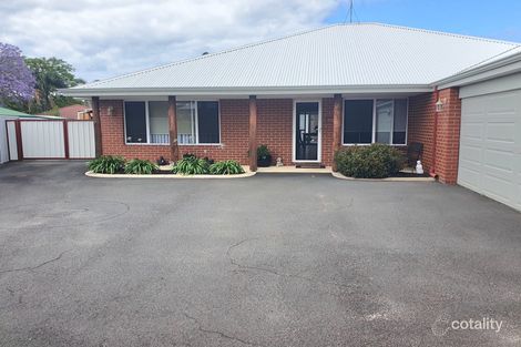 23 Pembroke St, College Grove, WA 6230