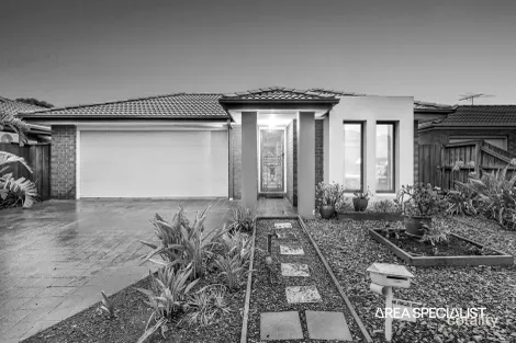 Property photo of 6 Poa Link Wyndham Vale VIC 3024