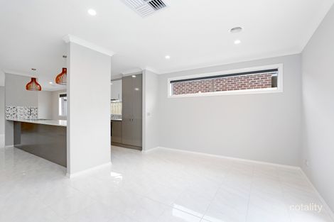 Property photo of 21 Limonium Crescent Lyndhurst VIC 3975