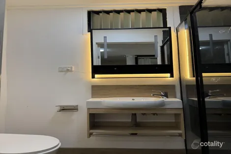 Property photo of 86 Dell Road St Lucia QLD 4067