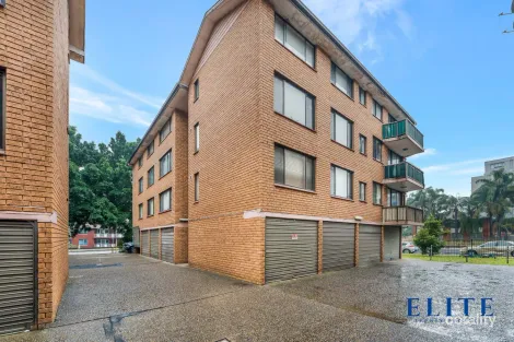 29/132 Moore St, Liverpool, NSW 2170