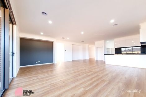 24 Coliseum Ave, Donnybrook, VIC 3064