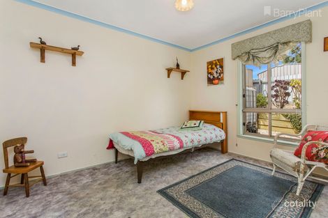 Property photo of 27 Poplar Street Golden Square VIC 3555