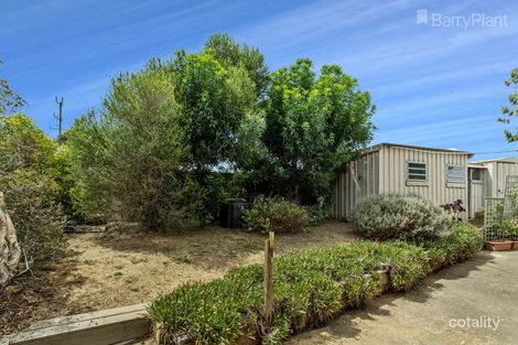 Property photo of 27 Poplar Street Golden Square VIC 3555