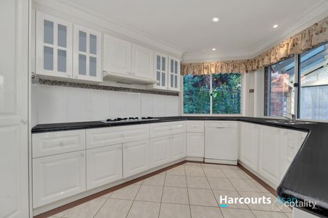 Property photo of 2 Jersey Close Endeavour Hills VIC 3802