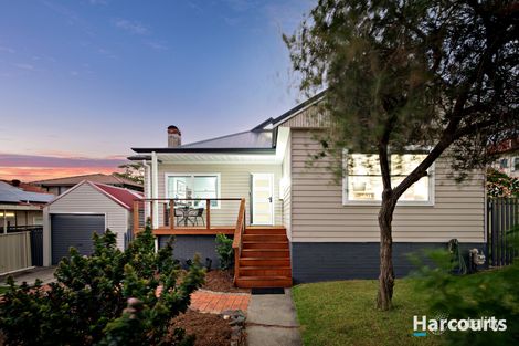 2 Clarence Rd, Waratah West, NSW 2298