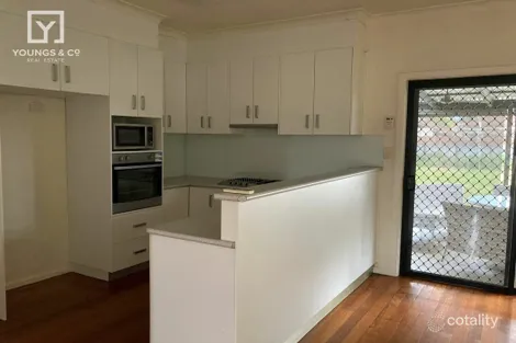 Property photo of 16 Alamein Street Shepparton VIC 3630
