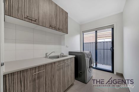 Property photo of 19 Lindeman Street Tarneit VIC 3029