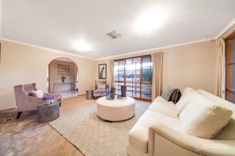 Property photo of 16 Lydia Mary Drive Berwick VIC 3806