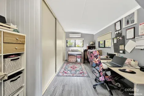 Property photo of 17 Cahill Close Peeramon QLD 4885