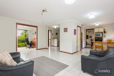 Property photo of 12 Buckle Court Sinnamon Park QLD 4073