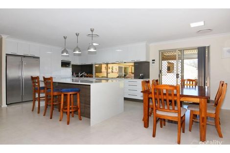 Property photo of 27 Buckingham Way Collie WA 6225