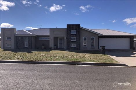 Property photo of 2 Marsden Street Blayney NSW 2799