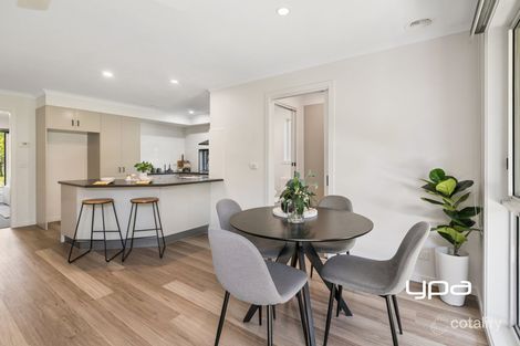 Property photo of 24 Betula Terrace Sunbury VIC 3429