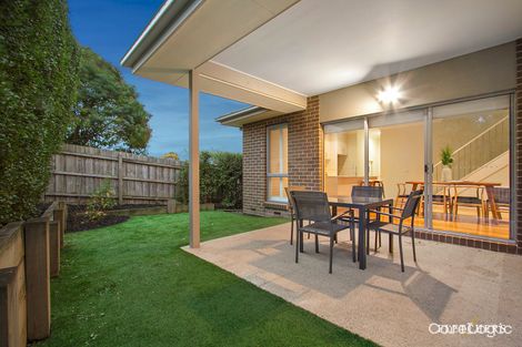 Property photo of 2/3 Eastway Avenue Donvale VIC 3111