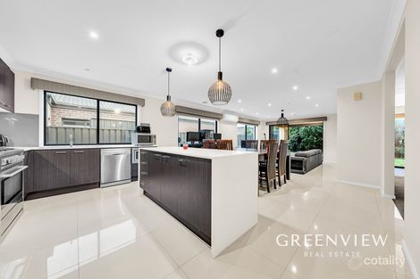 Property photo of 13 Jupiter Crescent Cranbourne West VIC 3977