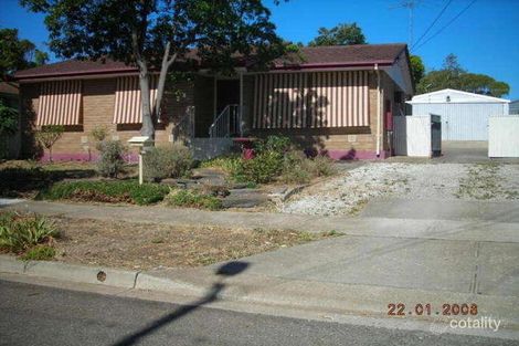 Property photo of 28 Felix Crescent Morphett Vale SA 5162