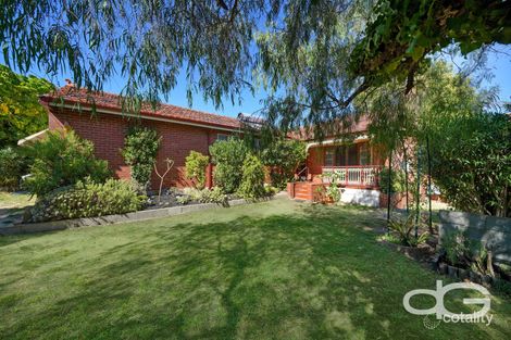 Property photo of 37 Oldham Crescent Hilton WA 6163
