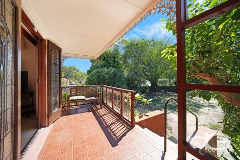 Property photo of 37 Oldham Crescent Hilton WA 6163