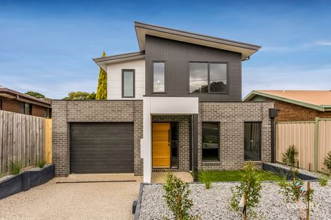 Property photo of 8A Waurnvale Drive Belmont VIC 3216