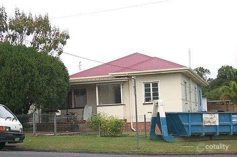 20 Deakin Ave, Southport, QLD 4215