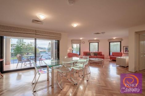 9/1 Norfolk St, Fremantle, WA 6160