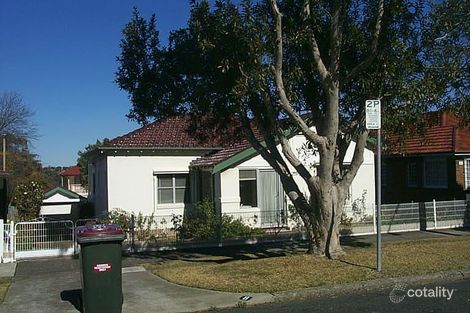 8 Baringa Rd, Northbridge, NSW 2063