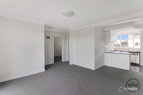 Property photo of 8/61 Mayston Street Hawthorn East VIC 3123