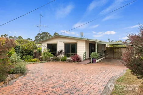 33 Old Waratah Rd, Fish Creek, VIC 3959