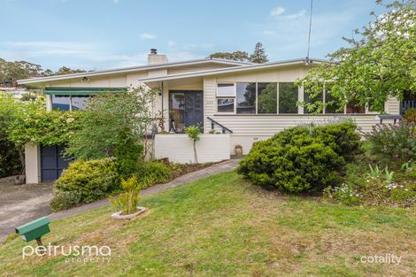 111 Malunna Rd, Lindisfarne, TAS 7015