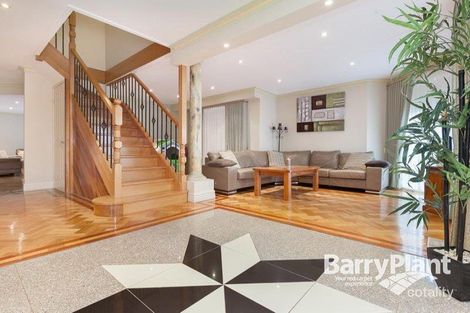 Property photo of 2 Chepstow Court Noble Park North VIC 3174