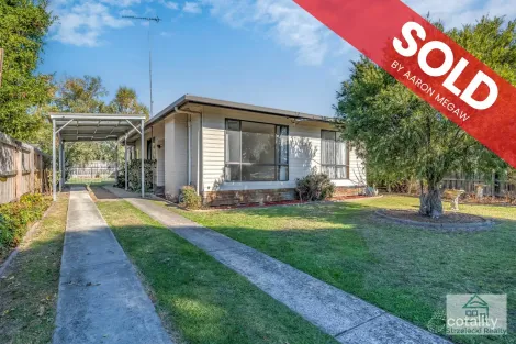 Property photo of 3 Burgess Street Trafalgar VIC 3824