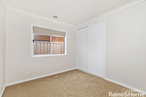 Property photo of 6A Peacock Drive Turvey Park NSW 2650