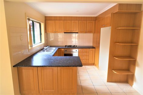 Property photo of 2 San Marco Place Mill Park VIC 3082