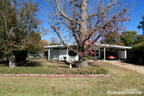 Property photo of 2 Crane Place Moree NSW 2400